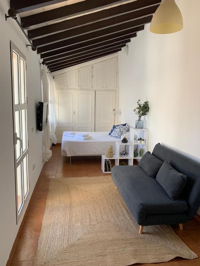 Apartamento Stunning Attic With Private Terrace And Parking Optional Sevilla Exterior foto