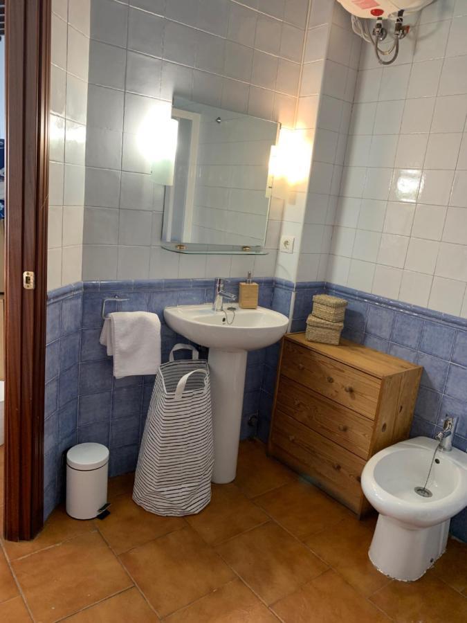 Apartamento Stunning Attic With Private Terrace And Parking Optional Sevilla Exterior foto